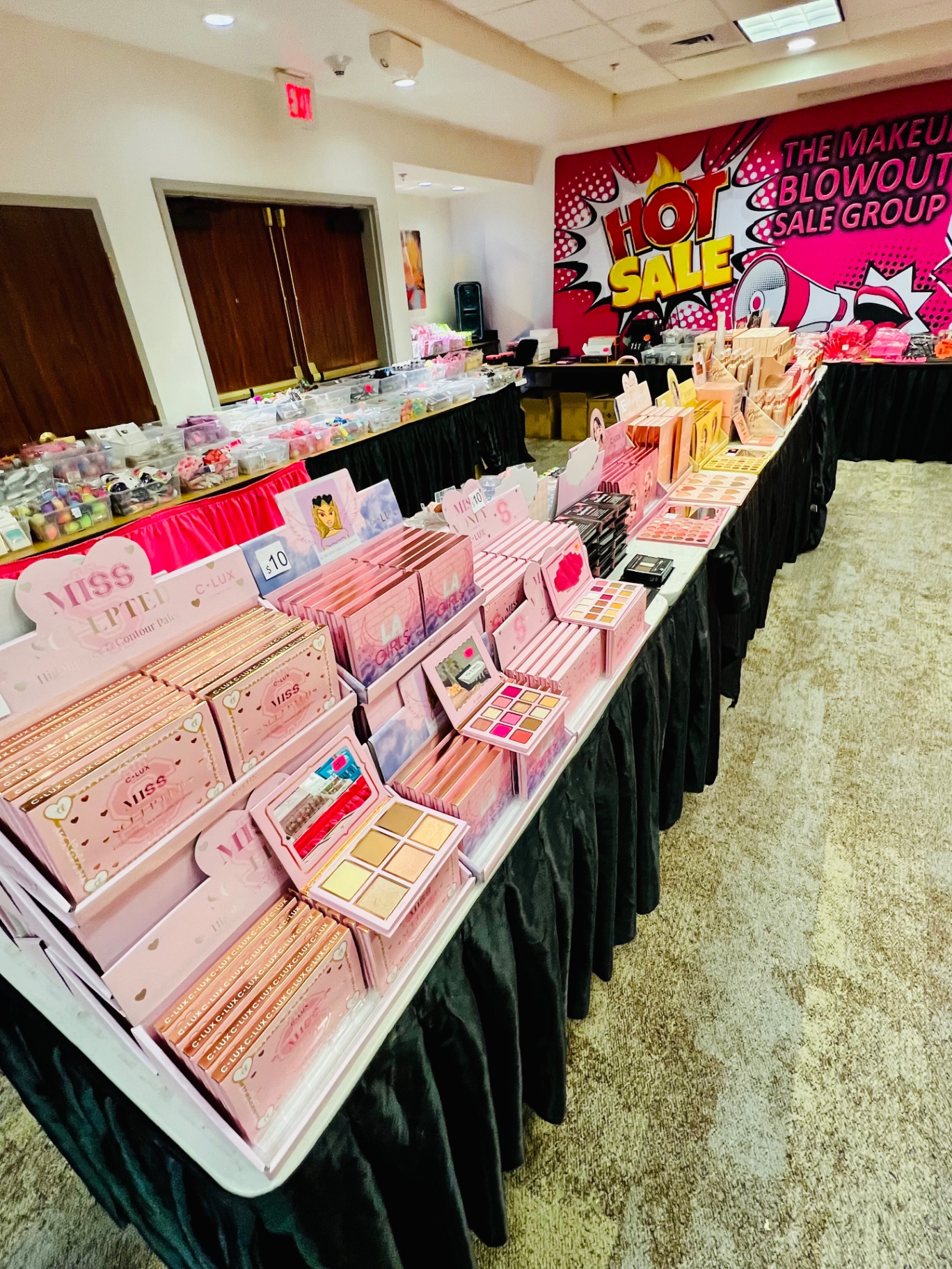 Makeup Blowout Sale event photo 5